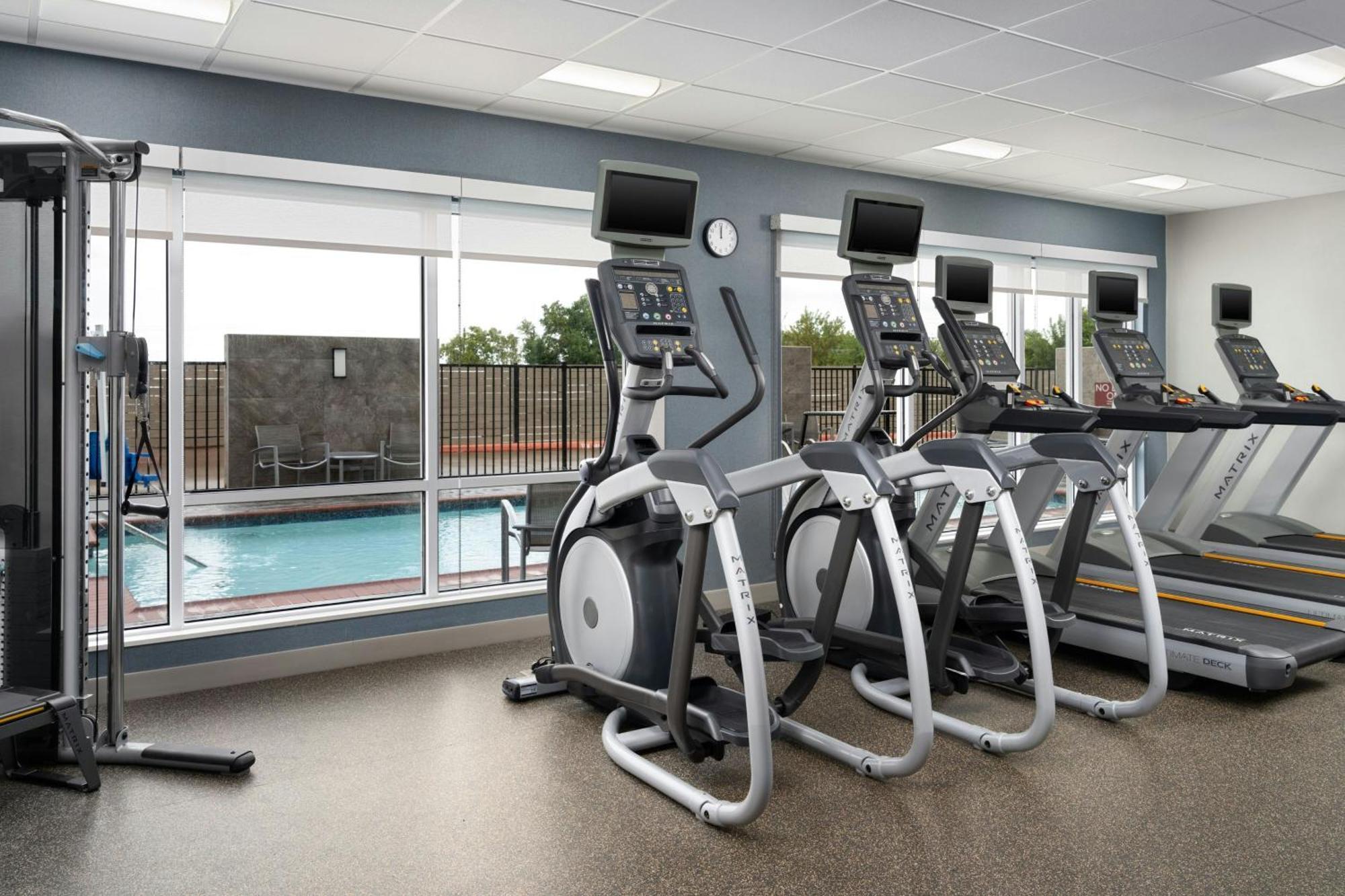 Towneplace Suites By Marriott Houston Hobby Airport Exterior photo